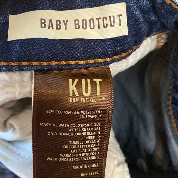 Kut From the Kloth Women’s Baby Bootcut Jeans Mid Rise Medium Wash Size 8S Denim - Picture 12 of 14